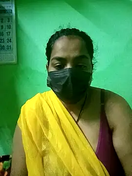 Madhumitha99 online show from November 5, 6:35 pm