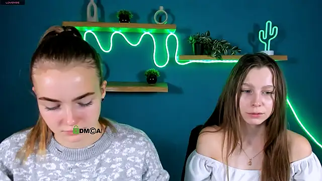 lana shine  online show from November 19, 9:53 am