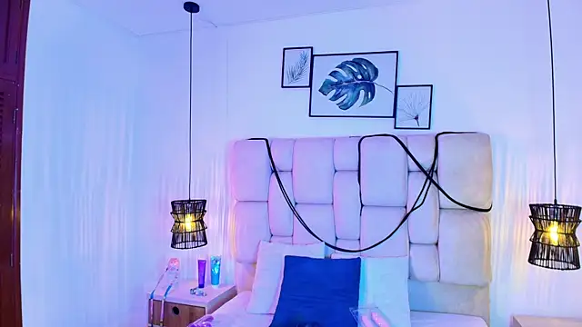KimberlyFox t online show from May 15, 1:47 pm