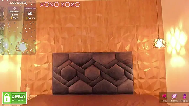 Kiara velvet   online show from January 10, 8:02 pm