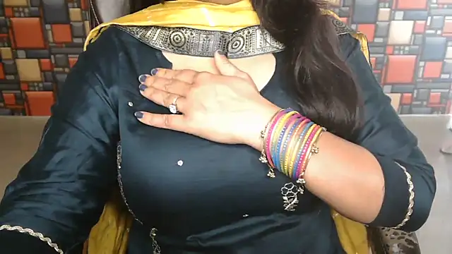 Yanshi55 online show from April 9, 6:19 am