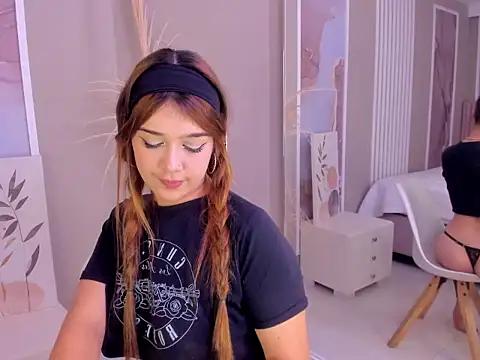 EmaAdamss1 online show from November 22, 6:16 am