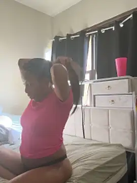 softgirlmedusa online show from November 6, 7:31 pm