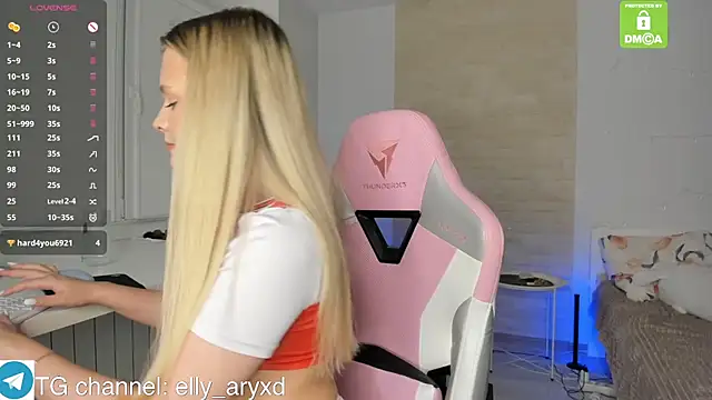 elly aryxd online show from November 24, 4:20 pm