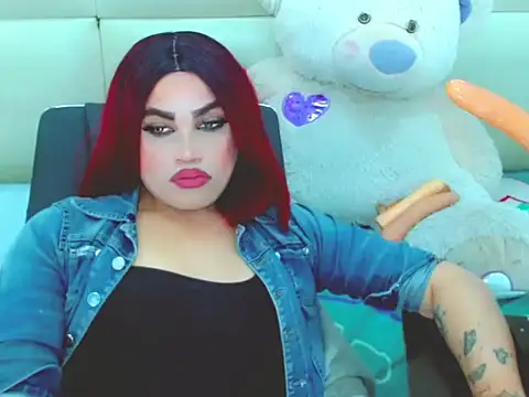 NharaBigCock online show from May 26, 8:08 pm