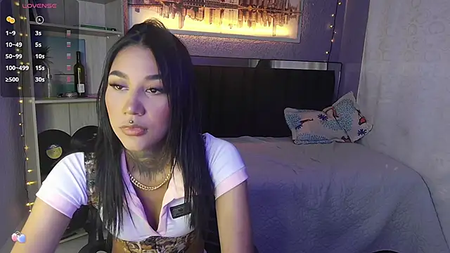 lyam ebony  online show from November 6, 10:59 pm