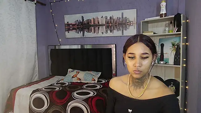 lyam ebony  online show from November 20, 10:00 pm