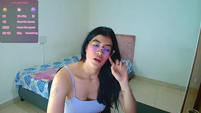 Kassandra 0304 online show from May 14, 1:06 pm