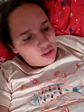 Laryssa2005 online show from November 5, 11:32 pm