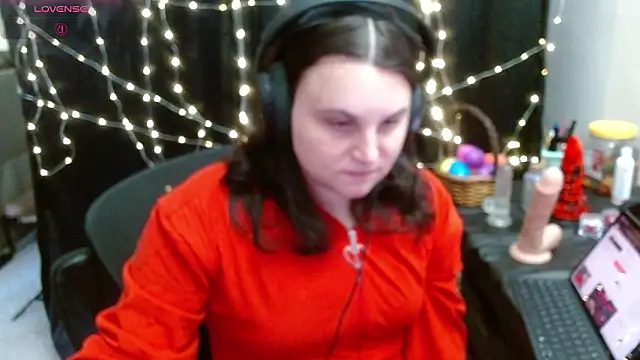 Salacious Sage online show from March 28, 8:30 pm