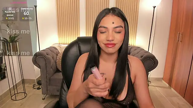 emma connor1 online show from May 22, 5:38 am