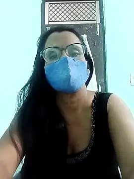 sanjana077 online show from November 24, 5:20 am