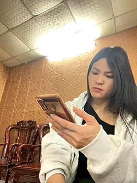 Beolulu online show from December 5, 11:44 am