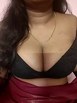 Keerthee  online show from January 10, 5:50 pm