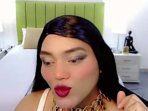 sebastian cruz  online show from November 29, 7:40 pm