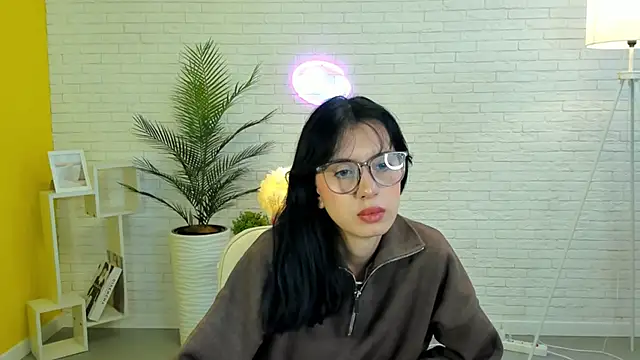 JaneenSeaney online show from November 7, 7:47 am