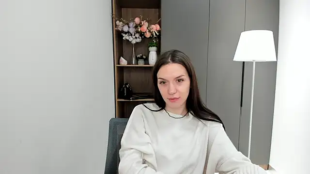 EleanoraNehme online show from November 6, 8:53 am