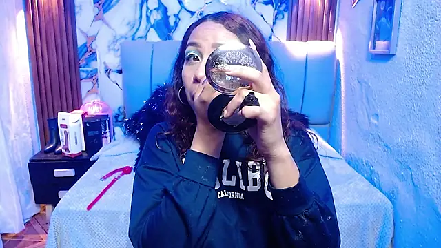 monika 256 online show from March 31, 2:39 pm