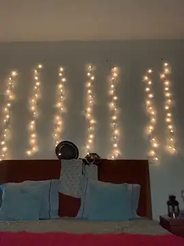 massagistahotbrunette online show from February 6, 10:46 pm