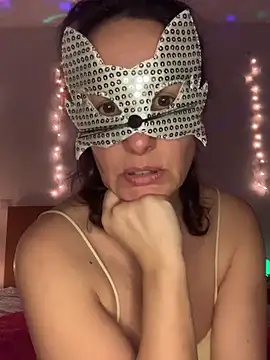 massagistahotbrunette online show from March 6, 11:55 pm