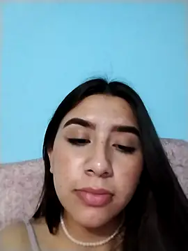 madeline lx online show from November 17, 2:56 am