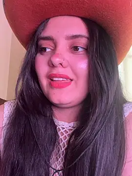 candicewest  online show from May 25, 8:52 pm
