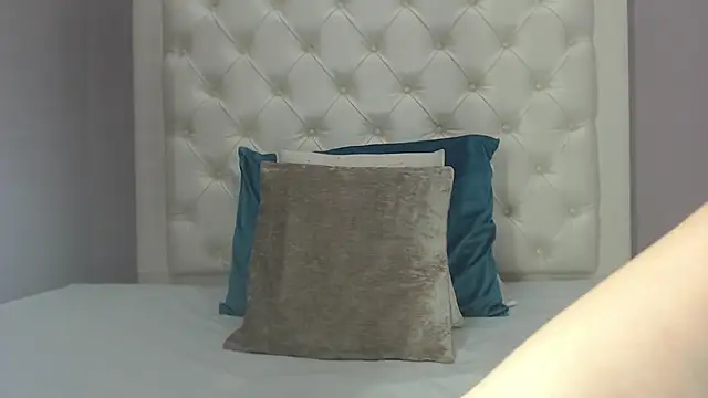 rossibaker online show from November 27, 5:10 am