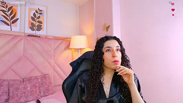 DemiJones  online show from June 23, 4:21 am