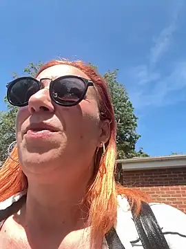 pervimilf online show from May 22, 12:14 pm
