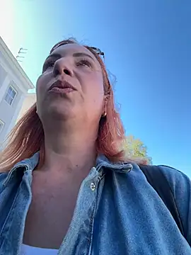 pervimilf online show from April 30, 9:47 am