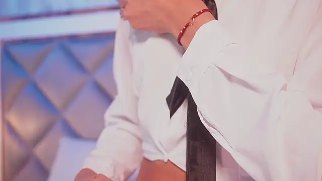 crystal gilton online show from April 7, 7:38 pm