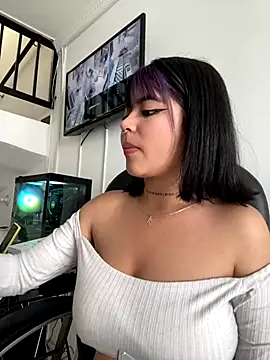 VIOLET EF online show from January 6, 9:07 pm