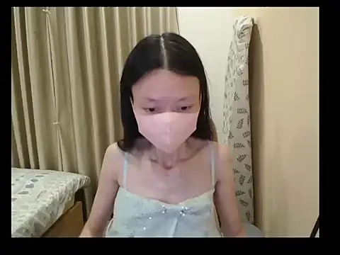 Lil-Cherries online show from May 21, 11:19 am