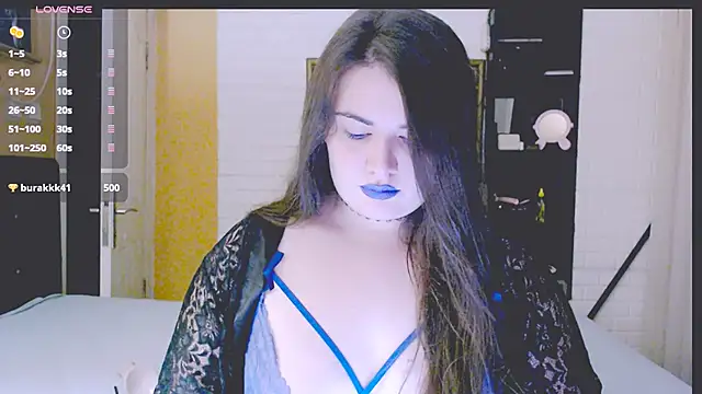  bade tasci  online show from November 29, 7:40 pm