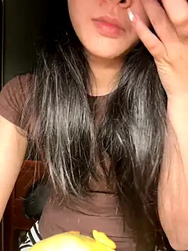 Lynn-122 online show from November 19, 4:07 pm