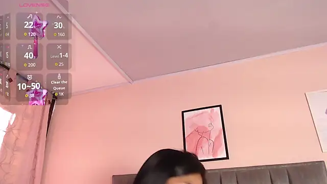 Aiilyn 7 online show from November 10, 9:32 pm