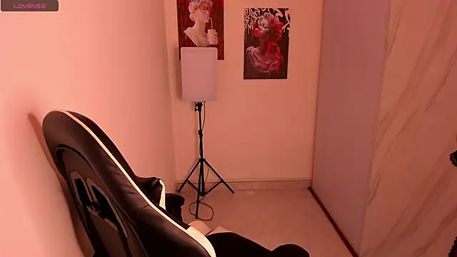 jen lopez03 online show from November 12, 12:58 pm