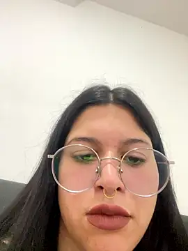 amazonaa9 online show from January 11, 1:32 am