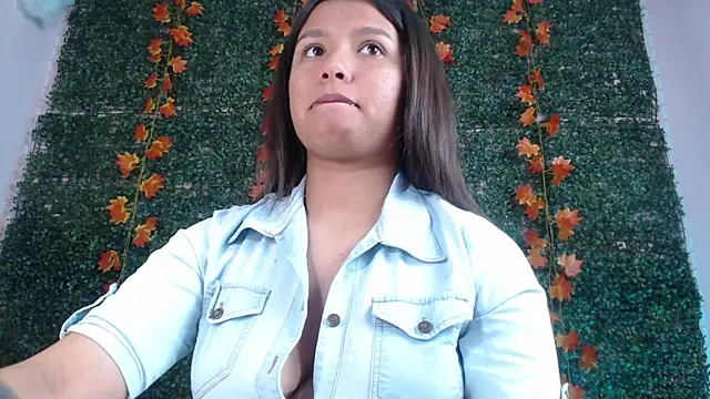 evybubbles online show from March 26, 5:04 pm