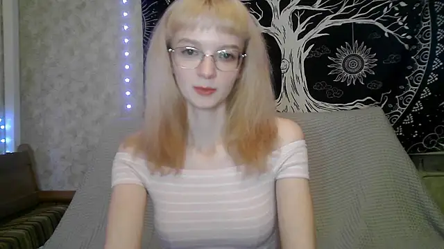 LixLee online show from November 27, 10:45 pm