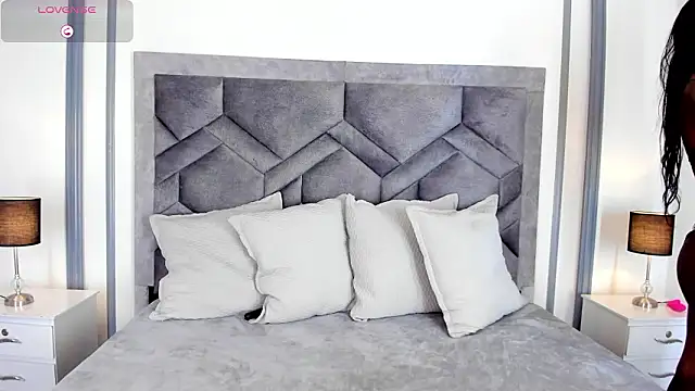 TahliaMoreau online show from February 26, 3:38 am