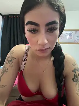 SCARLETT INK  online show from May 22, 10:46 am