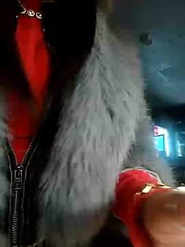 AmiaBanks online show from January 10, 8:08 am