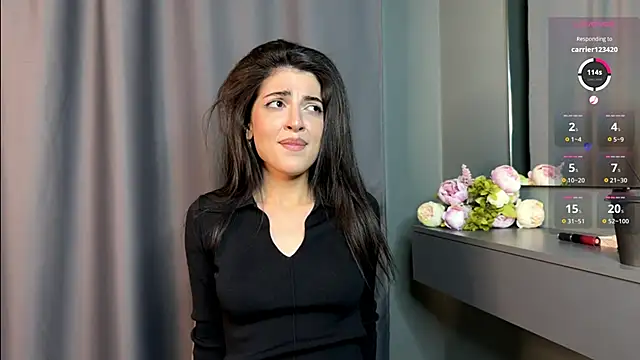 violettabernel online show from November 29, 11:58 am