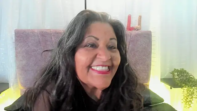 Victoriaa Anderson online show from March 16, 1:59 pm