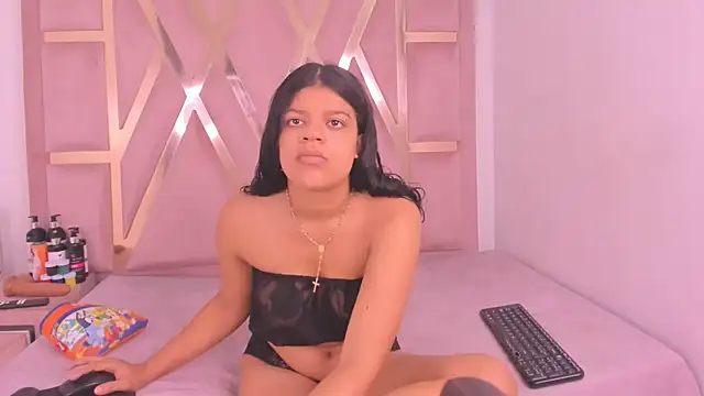 ninaasm online show from July 9, 1:24 pm