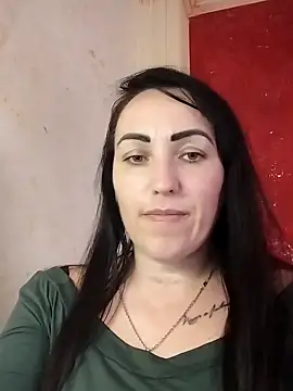 ArianaXFresh online show from December 17, 11:03 am