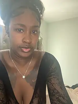 ToyaThick online show from March 16, 5:06 pm