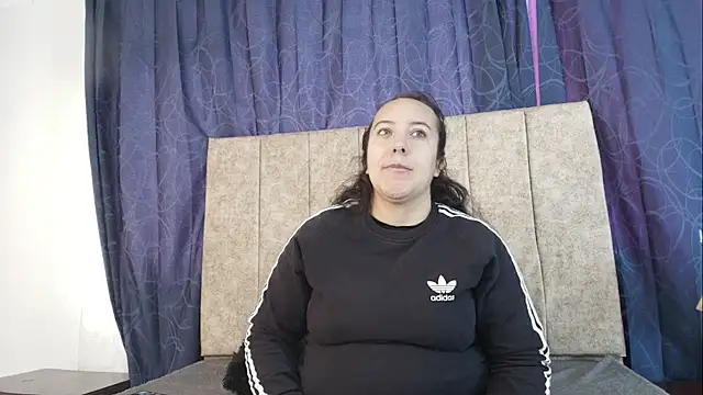 Sofi-Brown online show from January 13, 2:10 pm