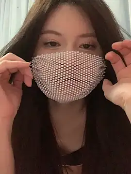 hoho-is online show from May 10, 3:58 pm